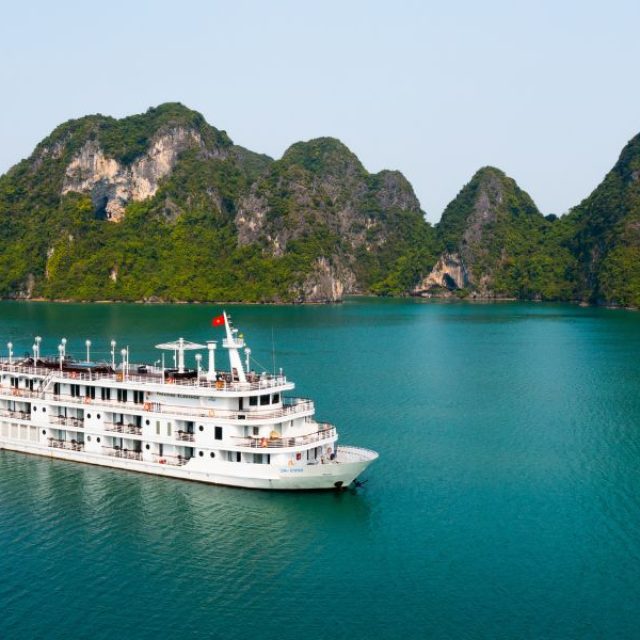halong bay cruise overnight